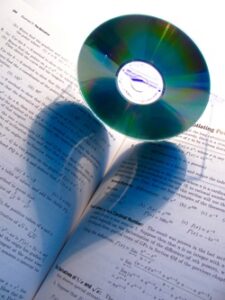 Minnesota High School Teachers Write Their Own Textbooks, Save Buckets of Cash Image